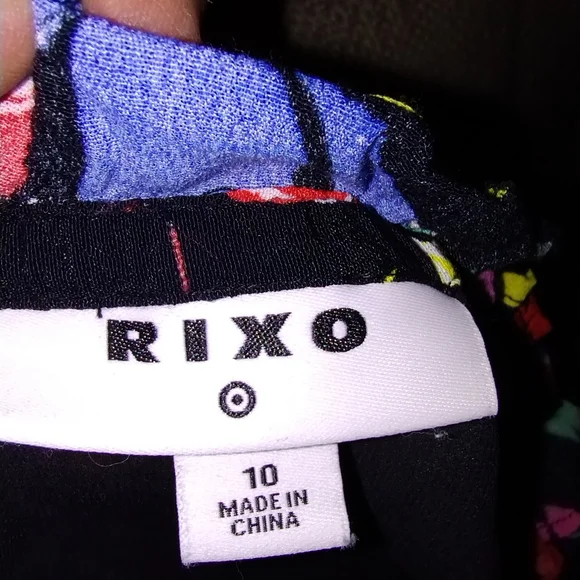 Rixo like new maxi dress, black floral size ten, off the shoulder, - Picture 5 of 11